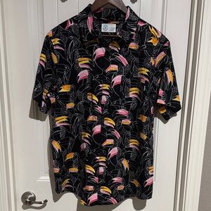 Pre owned Hurley Men's Black Tropical Print Shirt